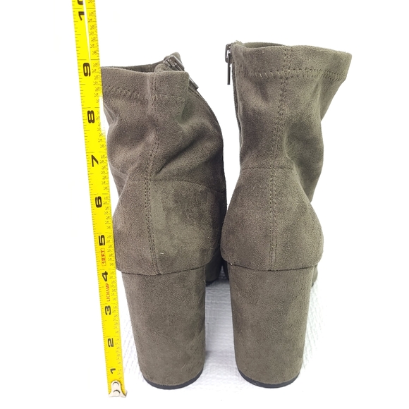 Lane Bryant Bootie Green Chunky Block Heel Ankle Boots Shoes Womens Size 12 Wide - Picture 4 of 7